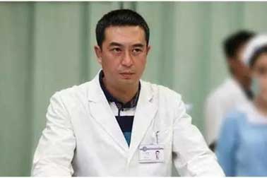 此劇必火：只因張嘉譯做了這件事。。。。。。